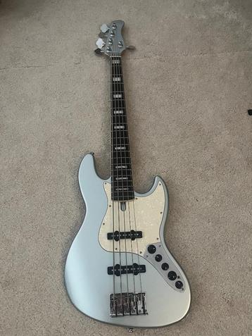 Marcus miller sire v7 5 string, Muziek en Instrumenten, Snaarinstrumenten | Gitaren | Bas, Ophalen, Gebruikt, Elektrisch, 5-snarig