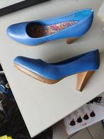 blauwe pumps maat 41, Kleding | Dames, Pumps, Blauw, Ophalen of Verzenden, Gedragen