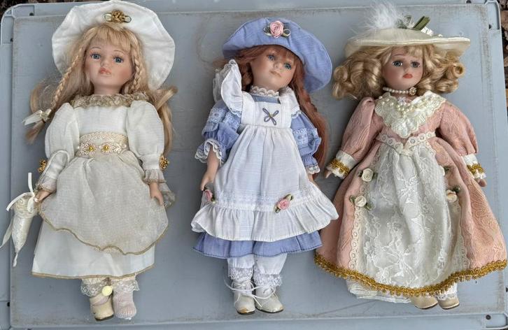 promenade porseleinen poppen, Verzamelen, Poppenhuizen en Toebehoren, Zo goed als nieuw, Ophalen