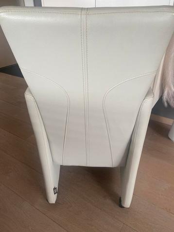 Eetplaatsstoelen 6 stuks Henders & Hazel beschikbaar voor biedingen