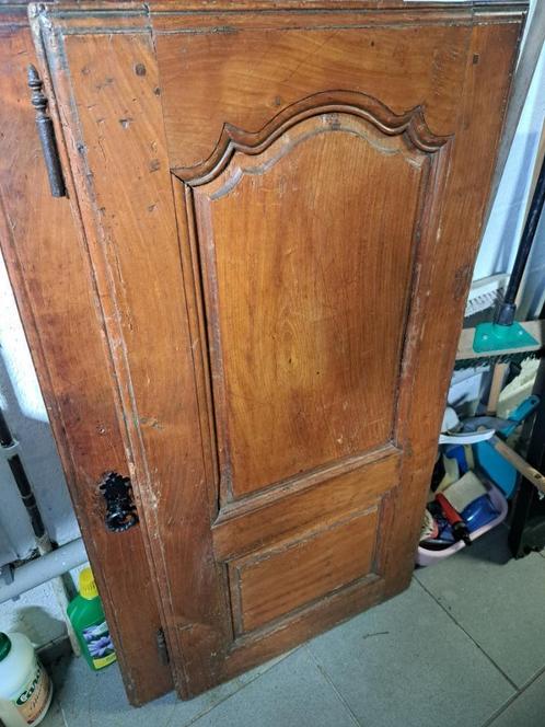 Meurisier  kersen hout kledingkast 18e eeuw 120 x 135 x 50, Antiek en Kunst, Antiek | Meubels | Kasten, Ophalen