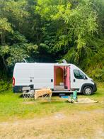Gezellige off-grid campervan, Caravans en Kamperen, Mobilhomes, Chemisch toilet, Buscamper of Camperbus, Dakluik, Tot en met 3