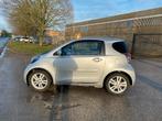 Toyota iQ 1.33i VVT-i Premium, Auto's, 4 zetels, Zwart, 72 kW, Leder