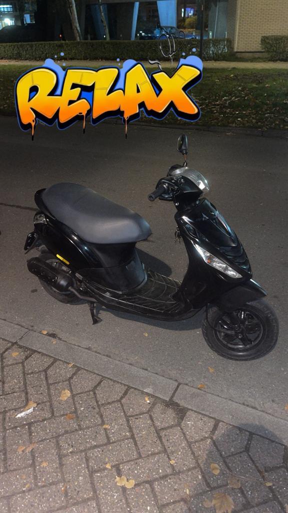 piaggio zip 4t 50cc, Fietsen en Brommers, Scooters | Piaggio, Gebruikt, Zip, Klasse A (25 km/u), Benzine, Ophalen