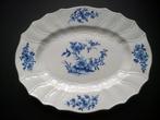 Plat en porcelaine de Tournai, Antiquités & Art, Antiquités | Porcelaine, Enlèvement ou Envoi