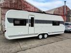 Hobby 650 UFF 2023 Queens bed, Caravans en Kamperen, Standaardzit, Hobby, Schokbreker, 7 tot 8 meter