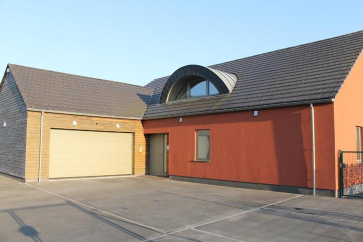 A vendre : villa 4 façades à Saint-Léger (Estaimpuis), Immo, Maisons à vendre, Province de Hainaut, 1000 à 1500 m², Maison individuelle