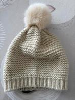 Bonnet inspired by veritas avec pompon, Enlèvement ou Envoi, Comme neuf