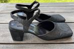 Armando Pollini schoenen - zijden bekleding - grijs - M38, Ophalen of Verzenden, Zo goed als nieuw, Grijs