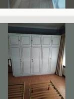 Gratis kleerkast + 2 nachttafels, Ophalen