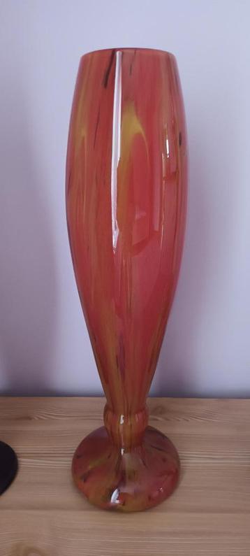 Vaas uit de Art Deco/Art Nouveau-periode, van Schneider beschikbaar voor biedingen