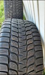 2 BRIDGESTONE BLIZZAK 235/45 R17 94H winterbanden, Gebruikt