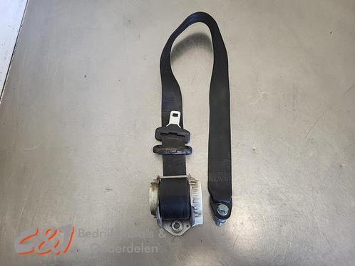 Veiligheidsgordel rechts-voor van een Iveco New Daily, Auto-onderdelen, Interieur en Bekleding, Overige automerken, Gebruikt, 3 maanden garantie