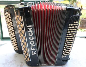 accordeon beschikbaar voor biedingen