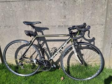 Racefiets  beschikbaar voor biedingen