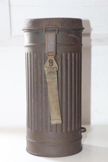 Duitse gasmaskerbehuizing WW2 beschikbaar voor biedingen
