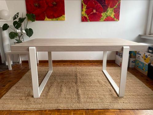 MEUBAR KWADRO eetkamertafel – Millennium Oak grijs/wit, Huis en Inrichting, Tafels | Eettafels, Zo goed als nieuw, Ophalen