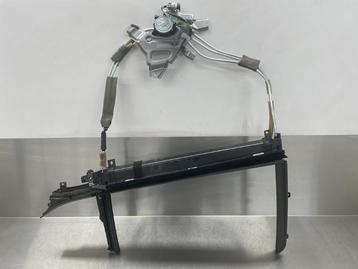 ROLGORDIJN LINKS Lexus LS (F4) (|85054X1000|) beschikbaar voor biedingen