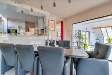 GRATUIT ! 6 Fauteuils en cuir de salle à manger  beschikbaar voor biedingen