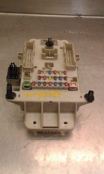 ZEKERINGKAST Toyota RAV4 (A2) (01-2000/11-2005), Auto-onderdelen, Elektronica en Kabels, Toyota, Gebruikt