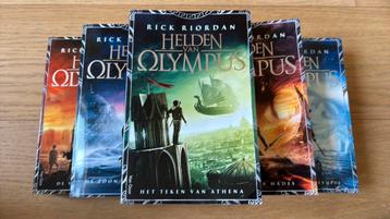 Rick Riordan - De verloren held beschikbaar voor biedingen