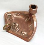 Bougeoir avec une scène d'un teckel et d'un renard - WMF., Antiquités & Art, Antiquités | Bougeoirs, Enlèvement ou Envoi, Cuivre ou Bronze