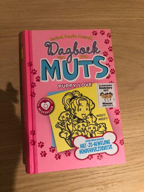 Rachel Renée Russell - Puppy love, Boeken, Kinderboeken | Jeugd | 10 tot 12 jaar, Ophalen of Verzenden
