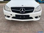 MERCEDES C KLASSE W204 WIT 650 Voorbumper 2007-2011, Auto-onderdelen, Gebruikt, Mercedes-Benz, Bumper