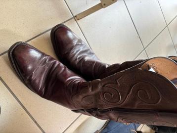 Laarzen en middenlaarzen, cowboy en andere beschikbaar voor biedingen