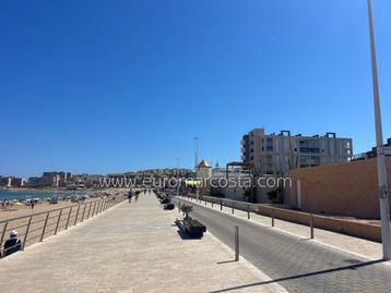 REF.4562 Appartement rénové en bord de mer, La Mata beschikbaar voor biedingen