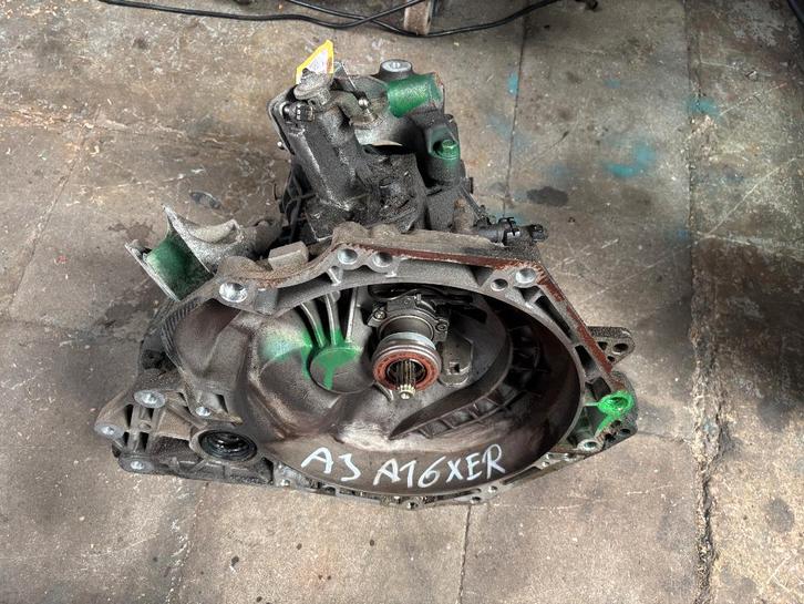 BOITE A VITESSES OPEL ASTRA J 1600 ESSENCE, Auto-onderdelen, Transmissie en Toebehoren, Opel, Gebruikt, Ophalen