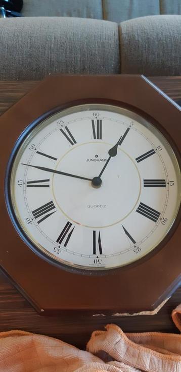 Horloge murale à quartz Junghans, horloge de cuisine, pointe, Enlèvement, Comme neuf