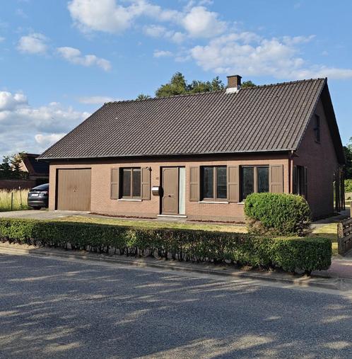 Te renoveren laagbouwwoning met heel veel potentieel op een, Immo, Huizen en Appartementen te koop, Provincie Antwerpen, 500 tot 1000 m²