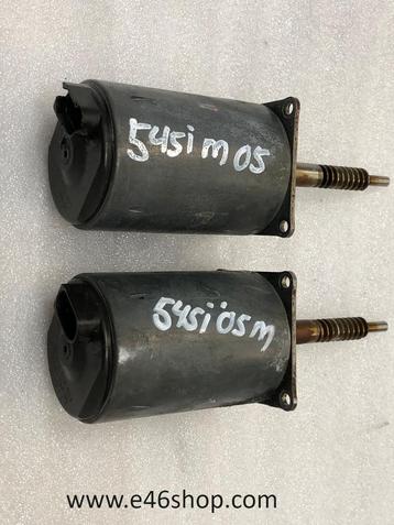 VVT NOKKENAS STELMOTOR BMW E60 545i OE 750678805 beschikbaar voor biedingen
