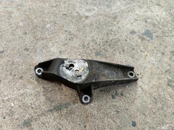 Motorsteun bracket links BMW 5 serie E39 M57  096079 beschikbaar voor biedingen