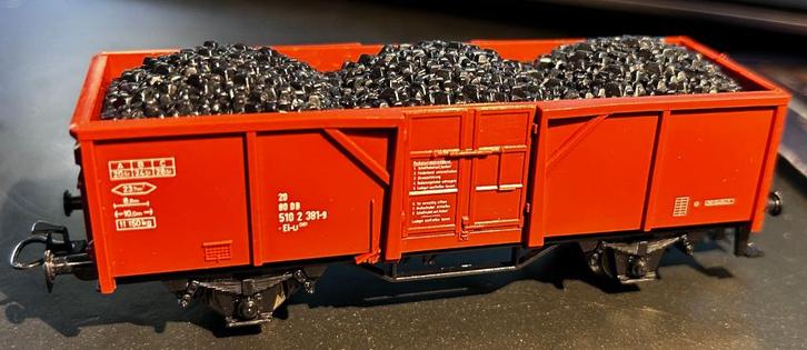 2860. Dumper geladen met H0 Märklin-cokes., Hobby en Vrije tijd, Modeltreinen | H0, Nieuw, Wagon, Märklin, Ophalen of Verzenden