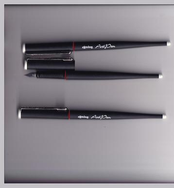 3 stylos Rotring Art avec numéro EF _B_F, Enlèvement ou Envoi, Comme neuf, Autres types, Autres marques