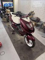 Opzoek naar een a klasse aerox 2takt, Fietsen en Brommers, Ophalen, Klasse A (25 km/u), Zo goed als nieuw, 50 cc