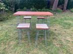 Hoge tafel met 4 krukken, Ophalen, Zo goed als nieuw