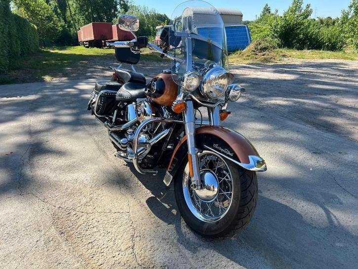 Harley - Davidson  -- Heritage Softail Classic, Motoren, Motoren | Harley-Davidson, Bedrijf, Toermotor, meer dan 35 kW, 2 cilinders
