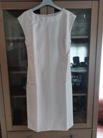 Superbe Robe CLasse  100% Neuve Taille 38, Maat 38/40 (M), Beige, Nieuw, Cocktailjurk