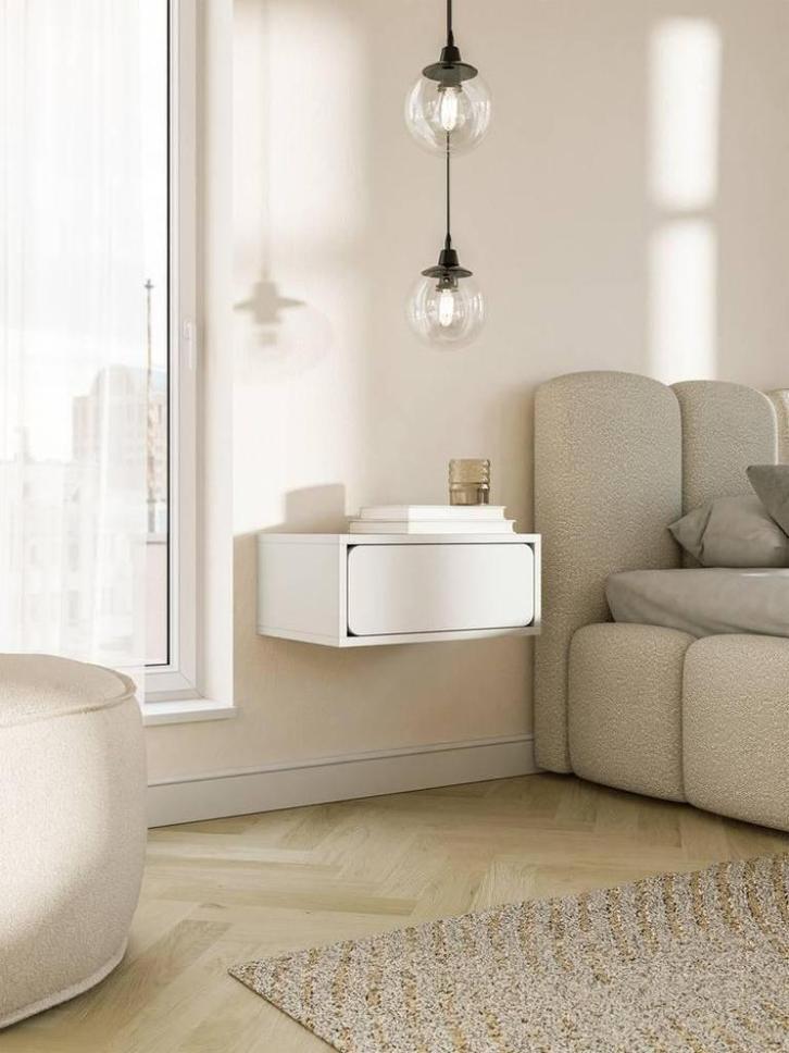 nachtkastjes 2 stuks licht beige nieuw in doos, Huis en Inrichting, Slaapkamer | Nachtkastjes, Nieuw, Ophalen of Verzenden