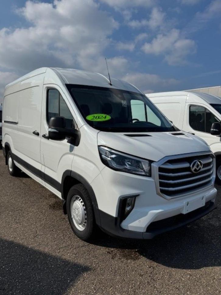 Maxus Deliveri 9 bj 2024 nr 54 netto € 15990, Auto's, Bestelwagens en Lichte vracht, Bedrijf, Te koop, Achteruitrijcamera, Airbags