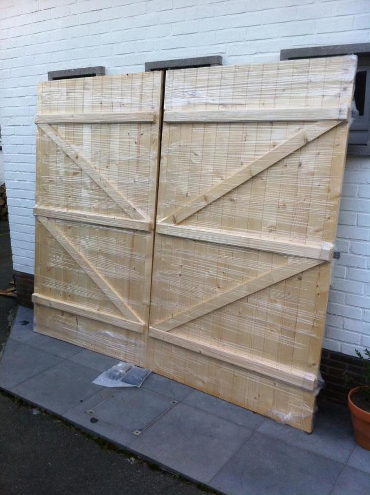 grenen garagepoort garagedeur, Doe-het-zelf en Bouw, Deuren en Vliegenramen, Gebruikt, Garagedeur, Ophalen