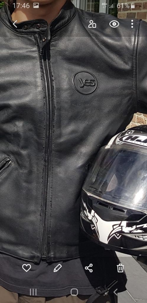 Veste motard en cuir avec protections taille 50, Motos, Vêtements | Vêtements de moto, Manteau | cuir, Hommes, Seconde main, Enlèvement