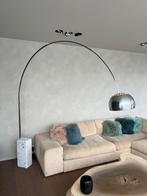 Flos Arco, Huis en Inrichting, Lampen | Vloerlampen, Modern, 150 tot 200 cm, Metaal, Zo goed als nieuw