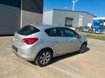 Opel Astra 2014 100.000 km met schade, Auto's, Opel, Voorwielaandrijving, 4 cilinders, Leder en Stof, Bedrijf