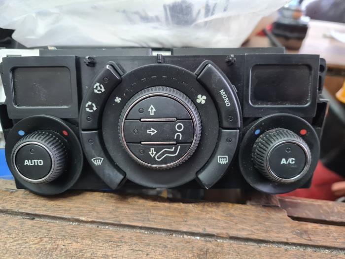 Panneau de commandes chauffage d'un Peugeot 3008, Autos : Pièces & Accessoires, Tableau de bord & Interrupteurs, Utilisé, 3 mois de garantie