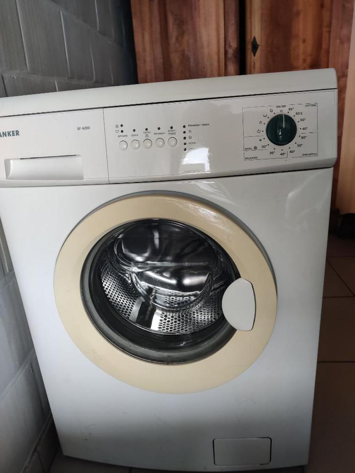 Wasmachine( werkt niet goed), Elektronische apparatuur, Wasmachines, Gebruikt, Ophalen
