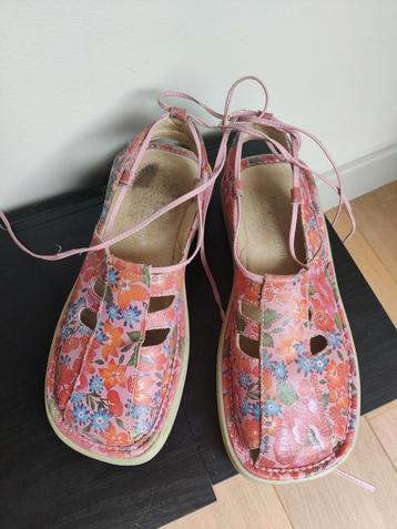 Schoenen Blue heaven 37 beschikbaar voor biedingen